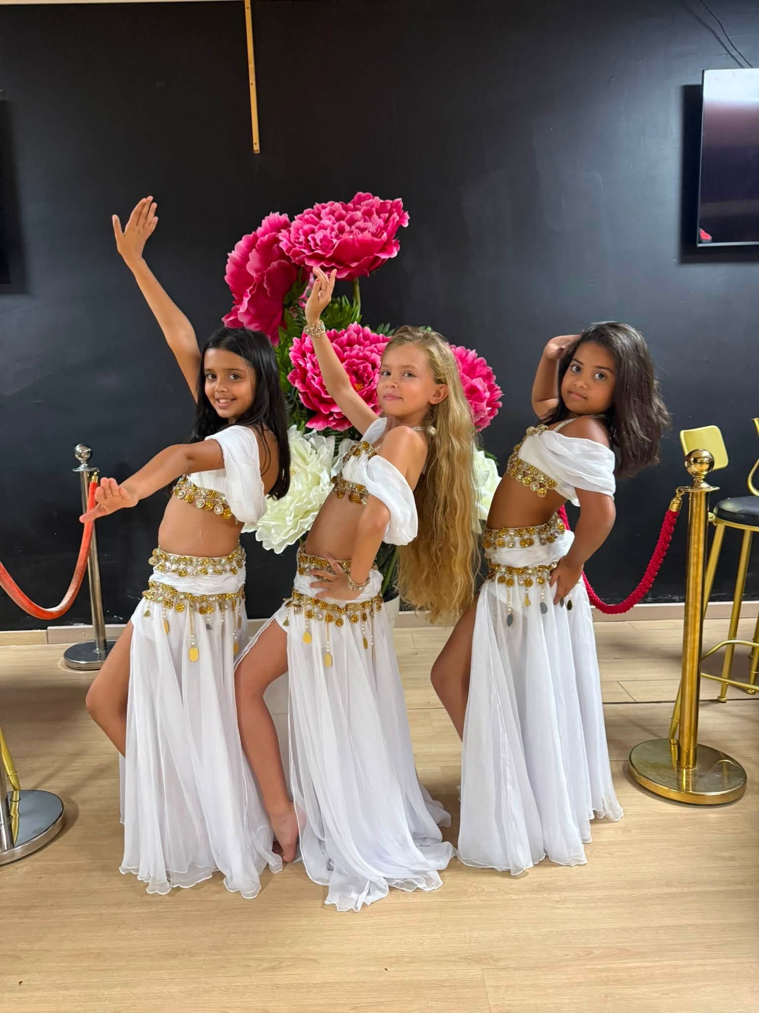 Trois petites élèves de Belly Art Academy
